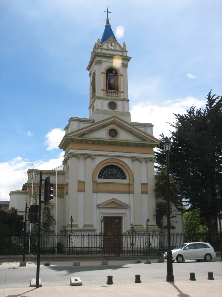 IMG_6403.JPG - Cathedral of Sacred Heart (Sagrado Corazón) at the Plaza, Punta Arenas