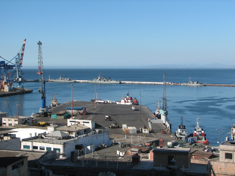 IMG_6481.JPG - Valparaiso Port